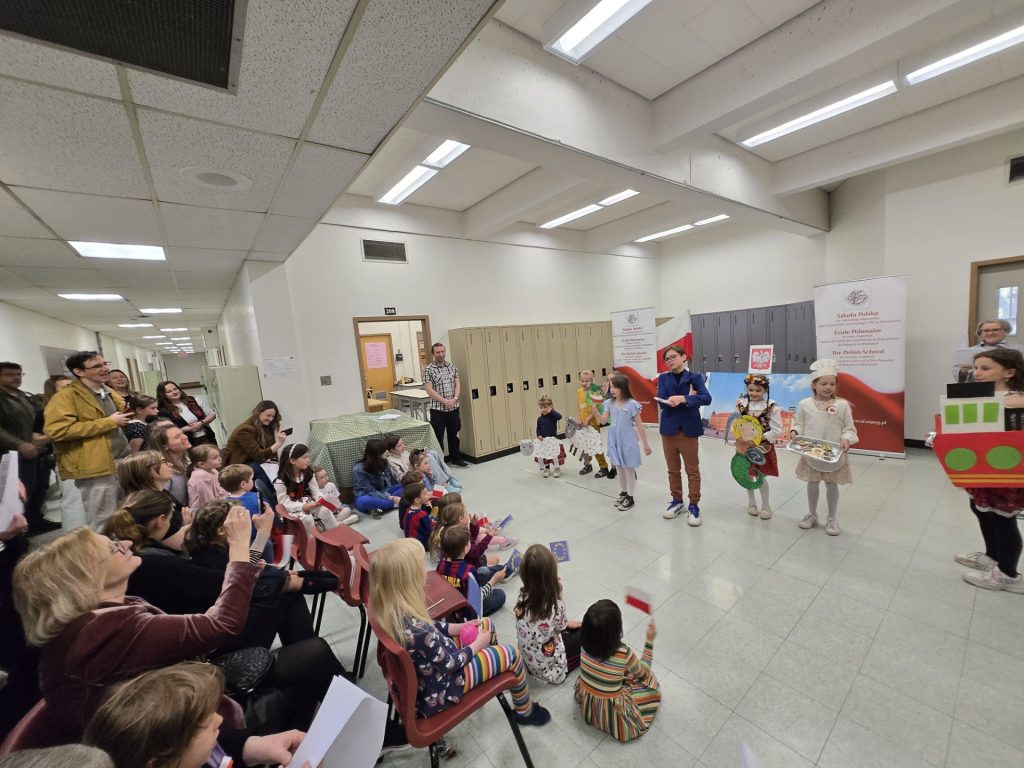 Akademia z okazji Dnia Flagi, Dnia Polonii i Polaków za Granicą oraz 234. rocznicy uchwalenia Konstytucji 3 Maja.